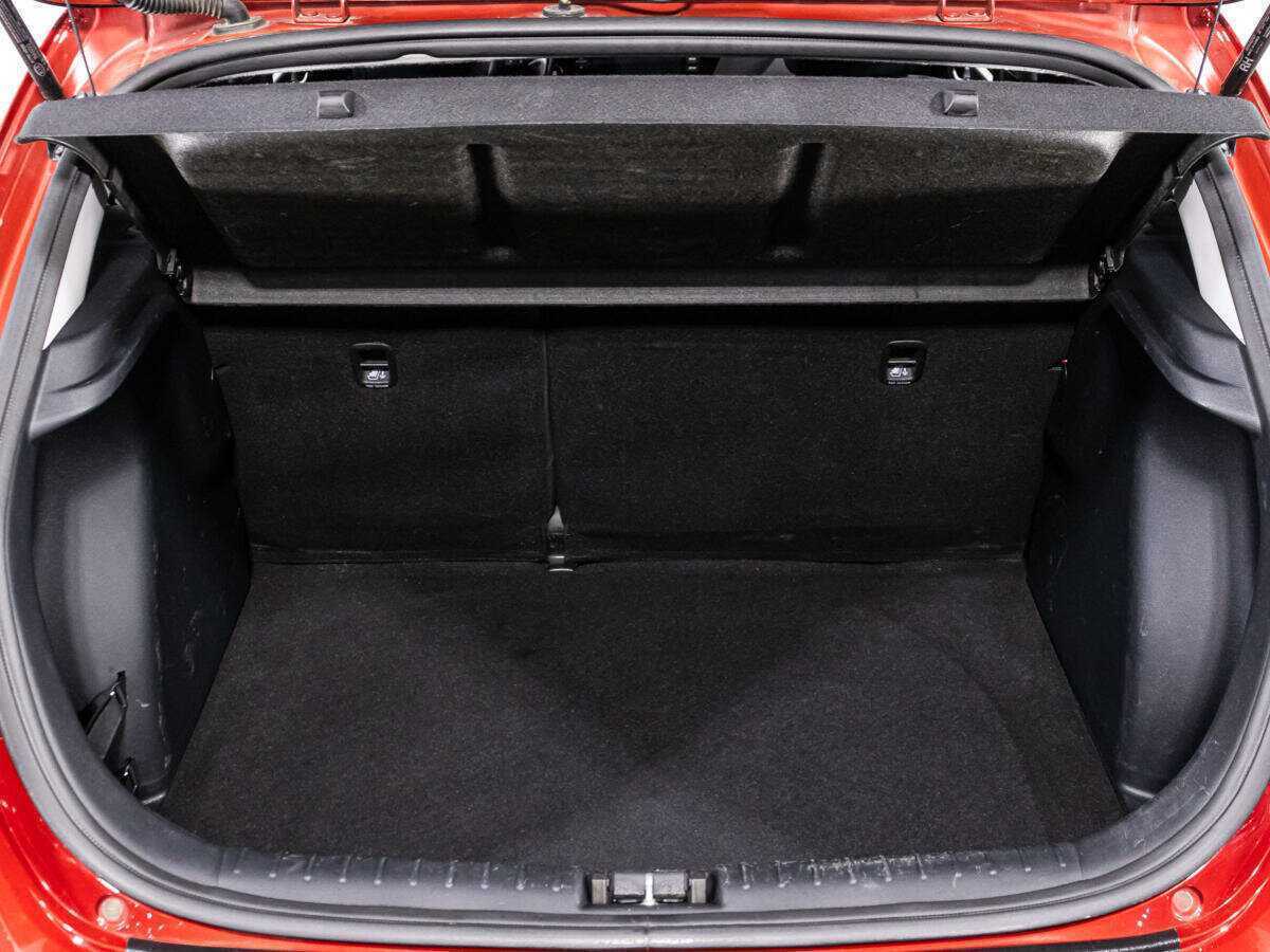 Купить Kia Rio с пробегом. Фото: #14