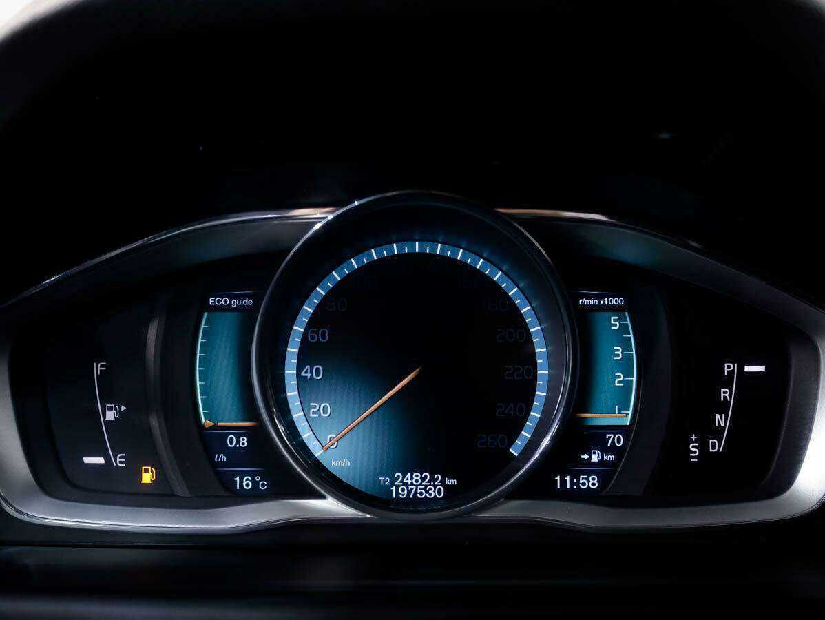 Купить Volvo XC70 с пробегом. Фото: #9