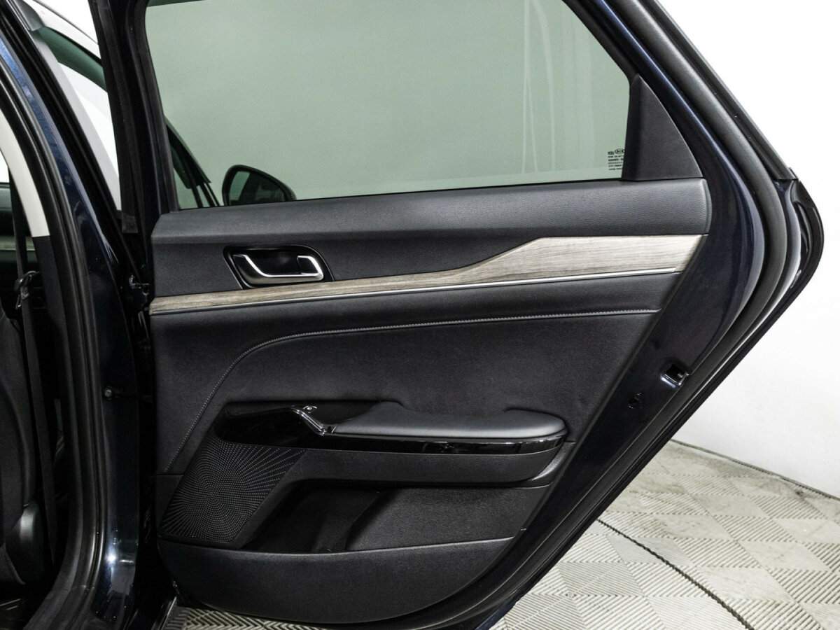 Купить Kia K5 с пробегом. Фото: #26