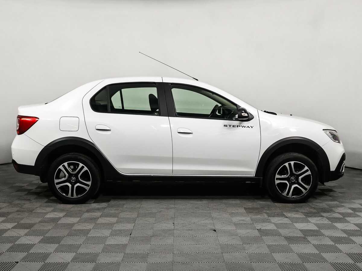 Купить Renault Logan с пробегом. Фото: #3