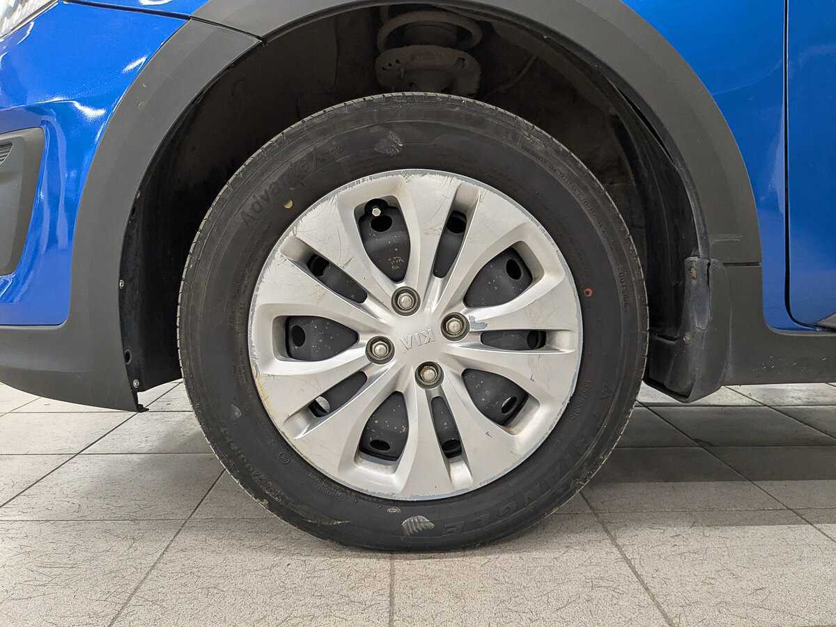 Купить Kia Rio с пробегом. Фото: #10