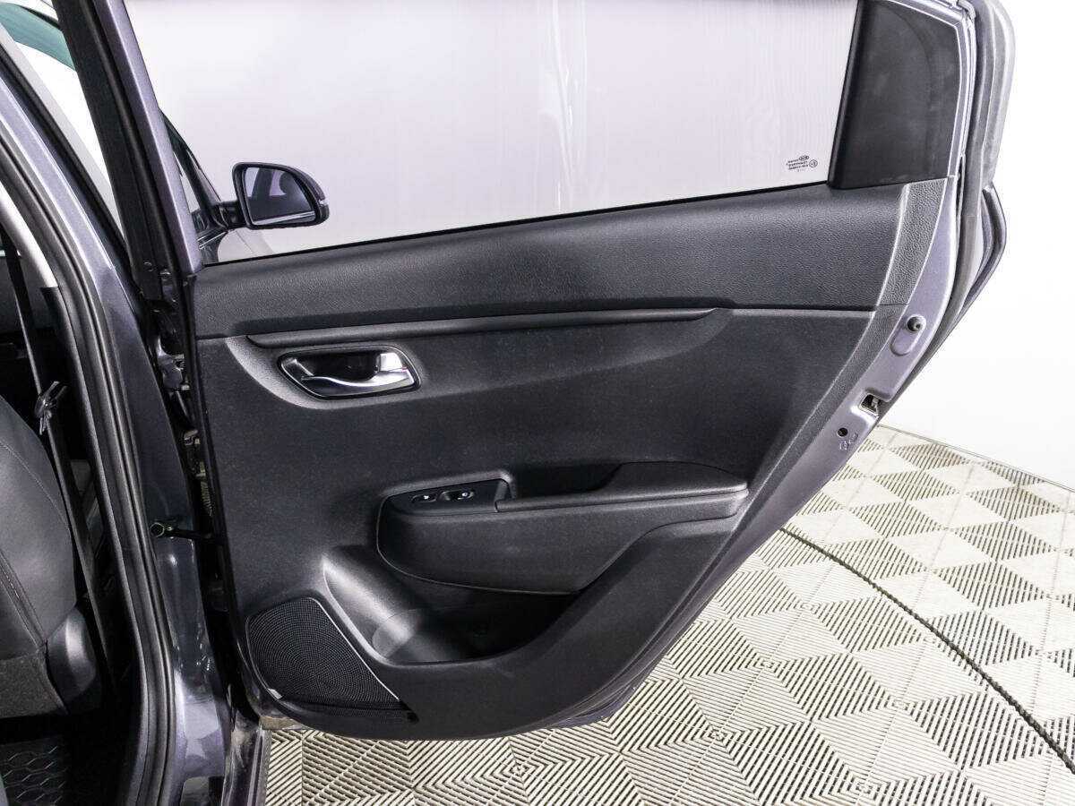 Купить Kia Rio с пробегом. Фото: #26