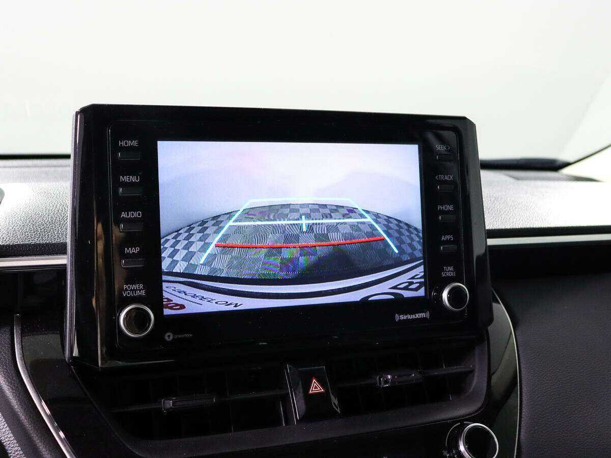 Купить Toyota Corolla Cross с пробегом. Фото: #12