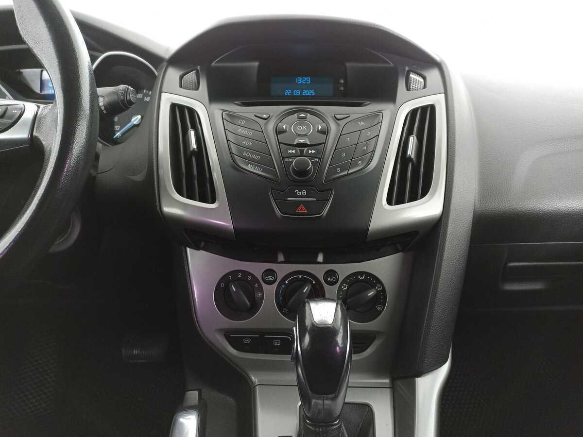 Купить Ford Focus с пробегом. Фото: #13