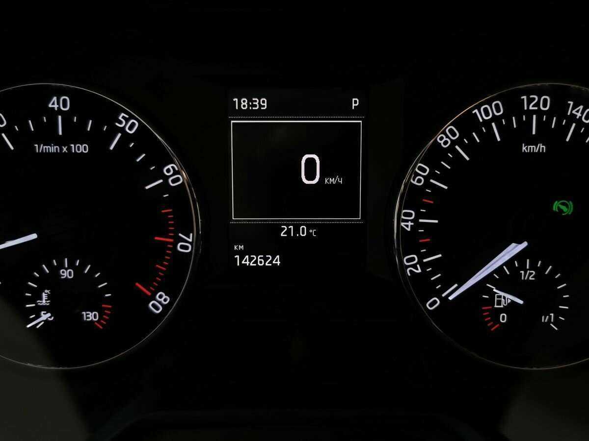 Купить Skoda Octavia с пробегом. Фото: #17