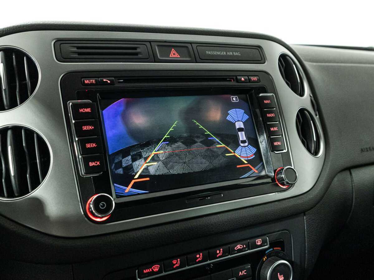 Купить Volkswagen Tiguan с пробегом. Фото: #14