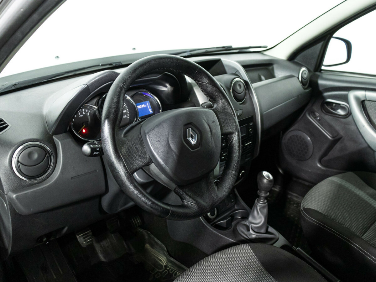 Купить Renault Duster с пробегом. Фото: #10