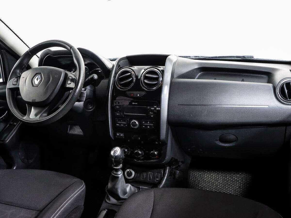 Купить Renault Duster с пробегом. Фото: #8