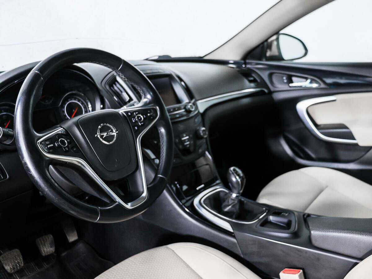 Купить Opel Insignia с пробегом. Фото: #8