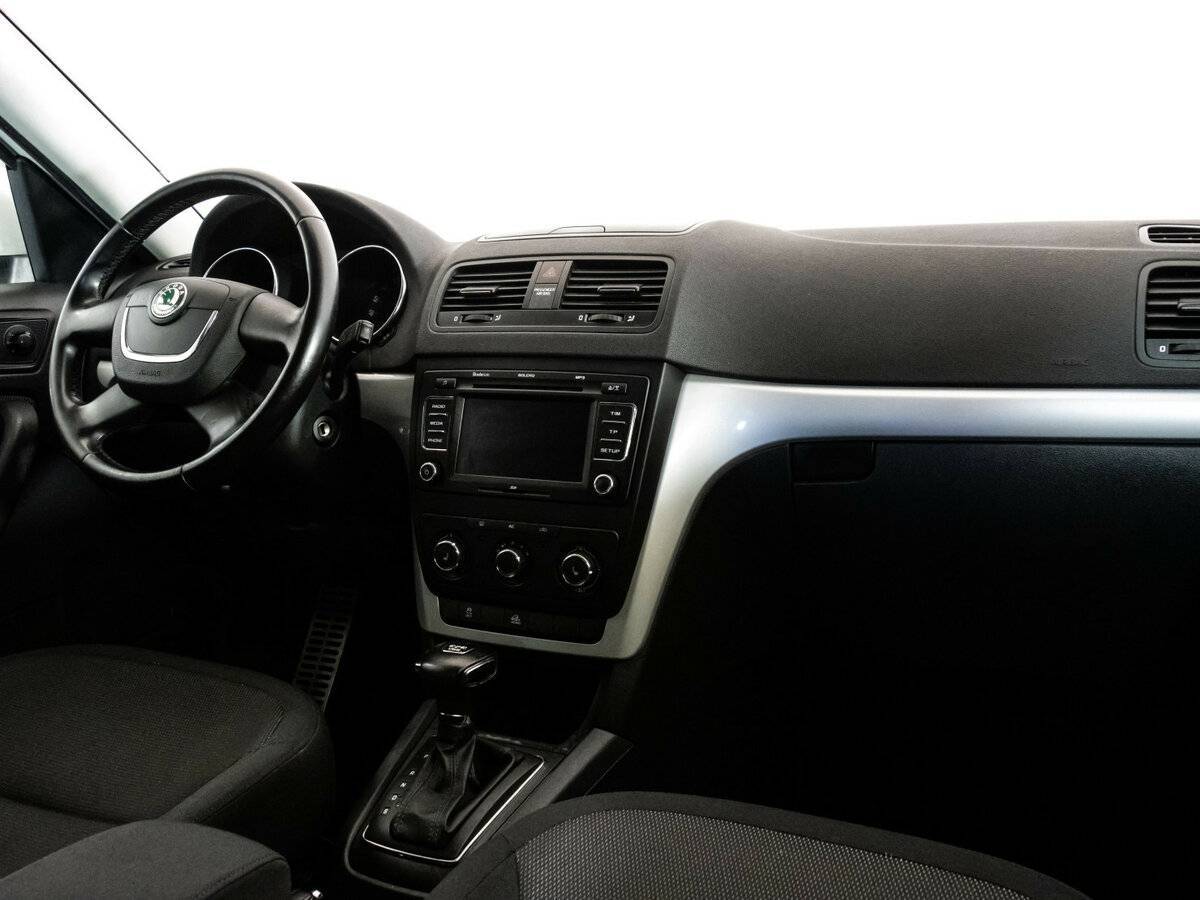 Купить Skoda Yeti с пробегом. Фото: #7
