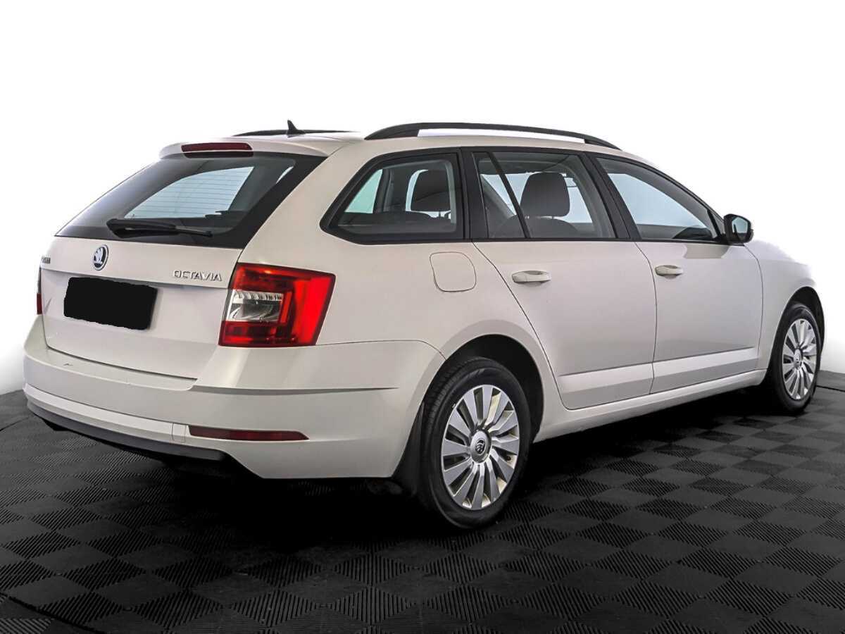 Купить Skoda Octavia с пробегом. Фото: #4