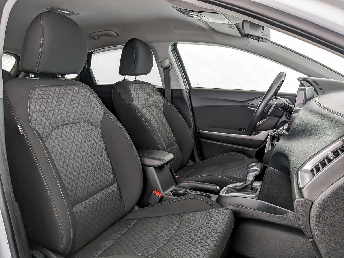 Купить Kia Ceed с пробегом. Фото: #18