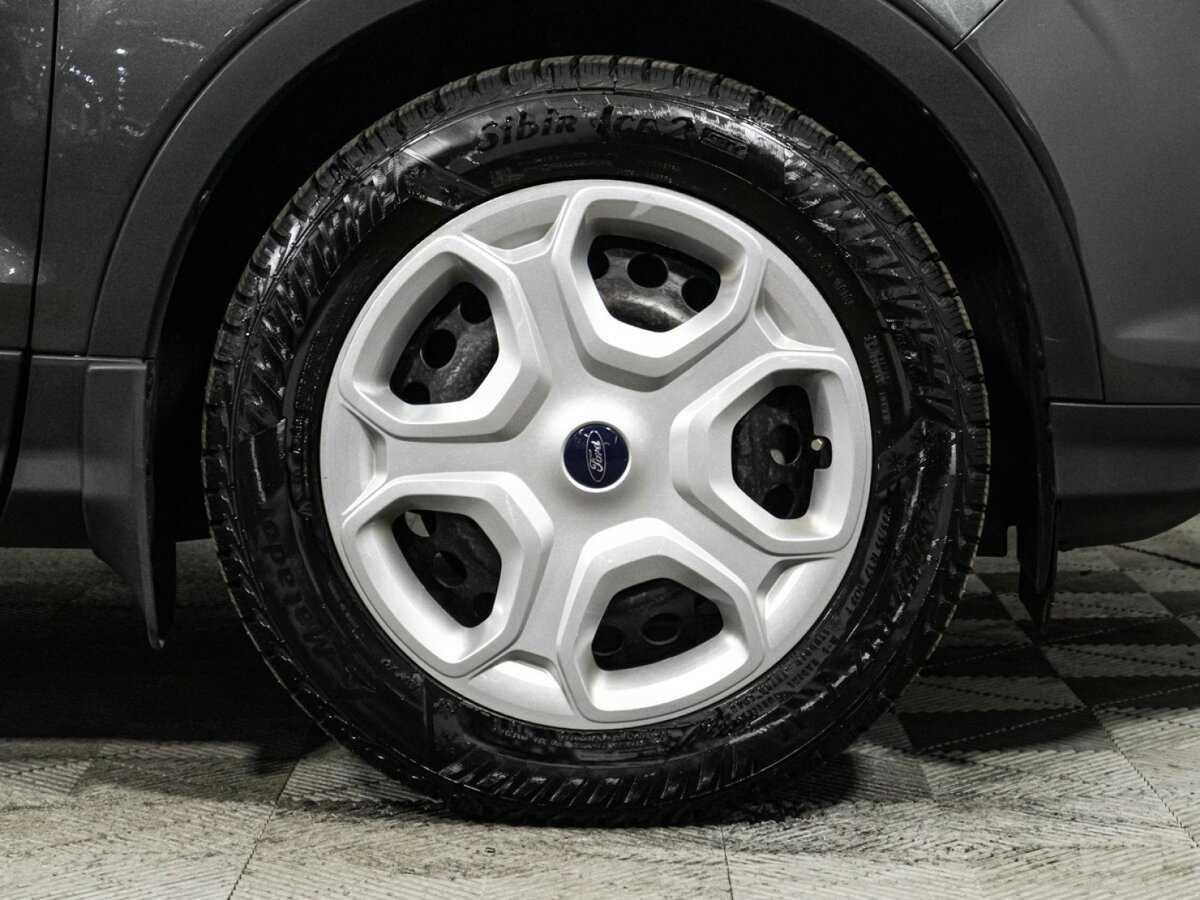 Купить Ford Kuga с пробегом. Фото: #16