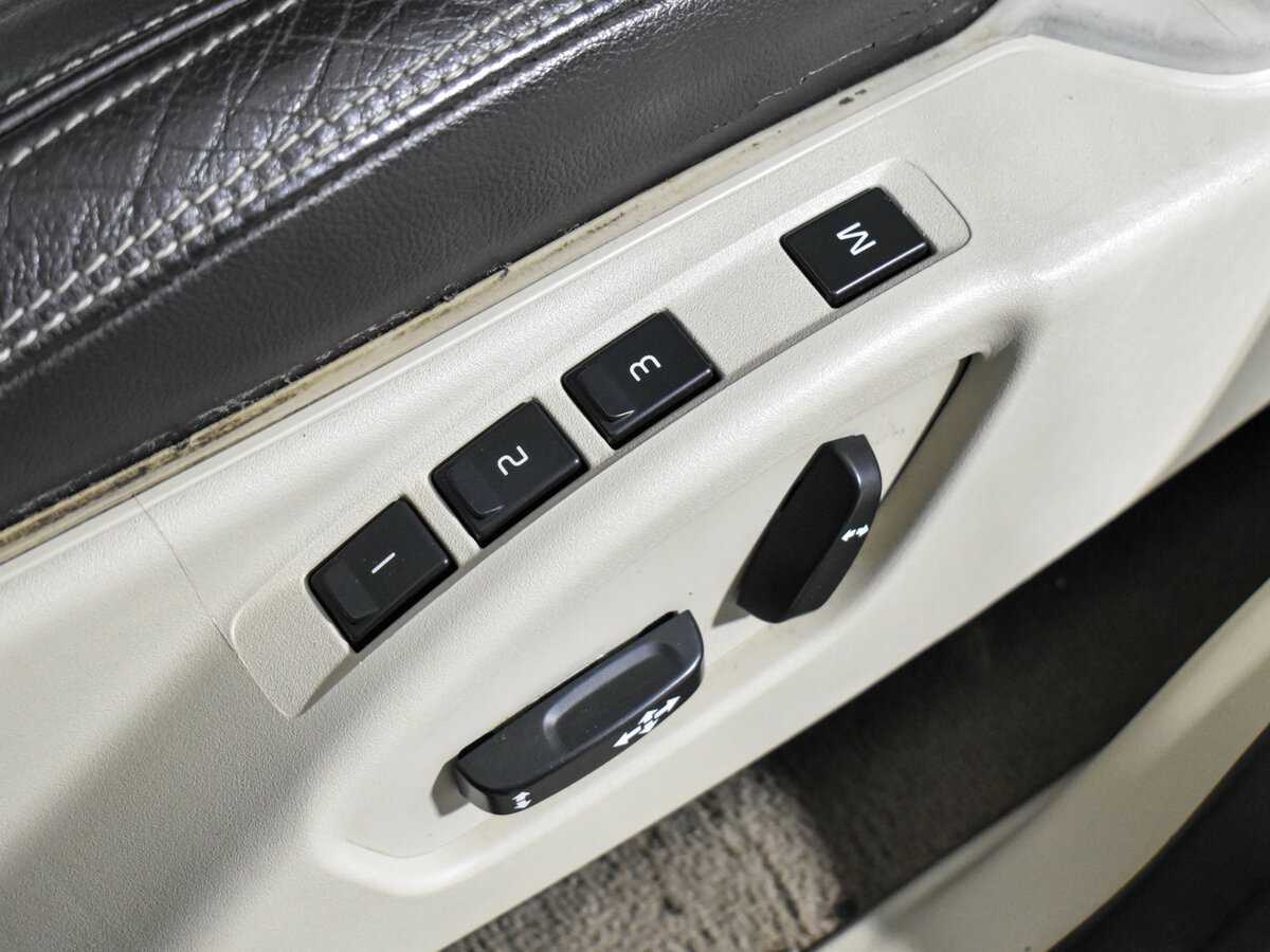 Купить Volvo XC60 с пробегом. Фото: #8