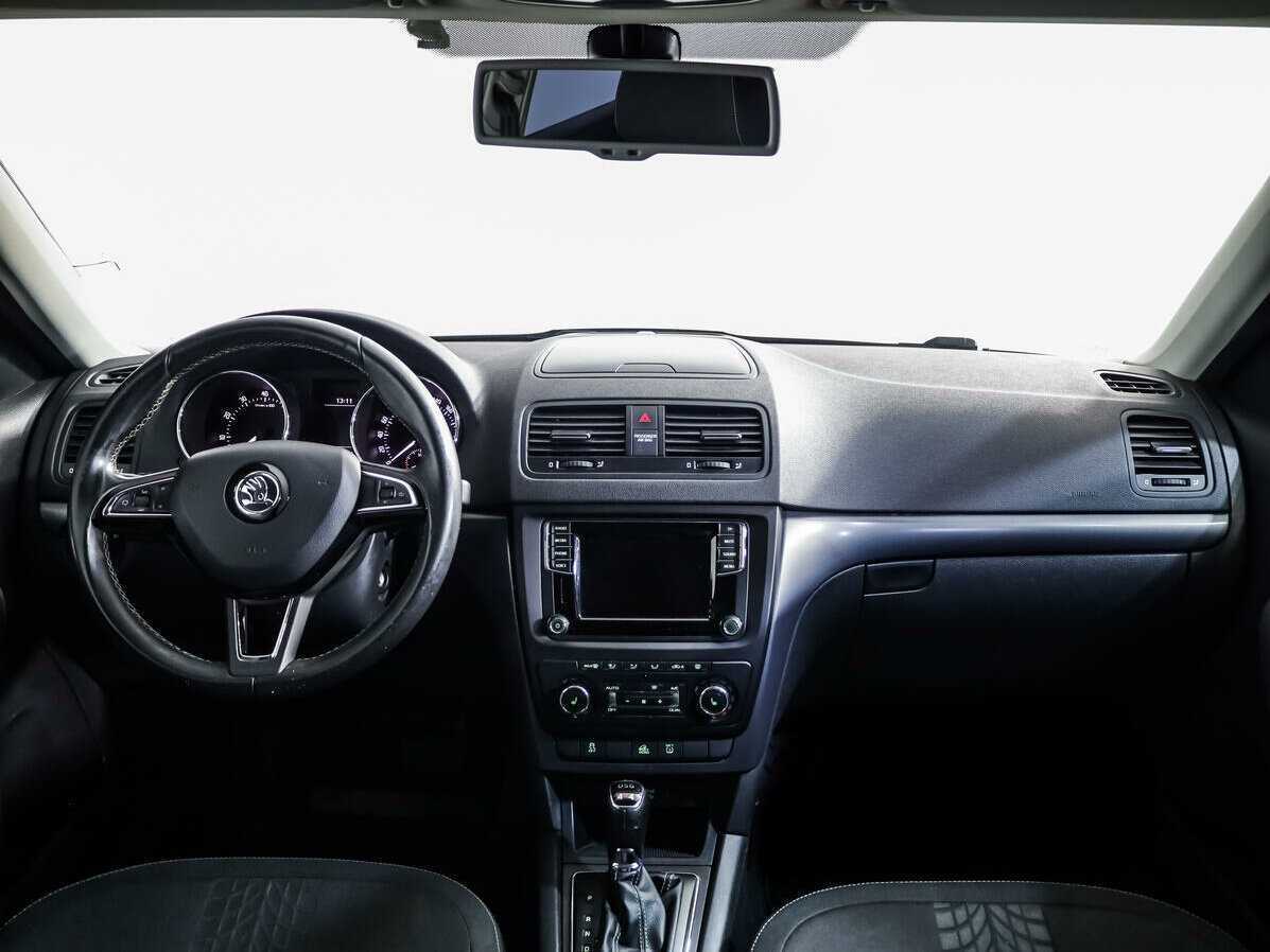 Купить Skoda Yeti с пробегом. Фото: #8