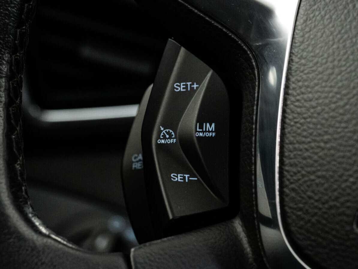 Купить Ford Kuga с пробегом. Фото: #13