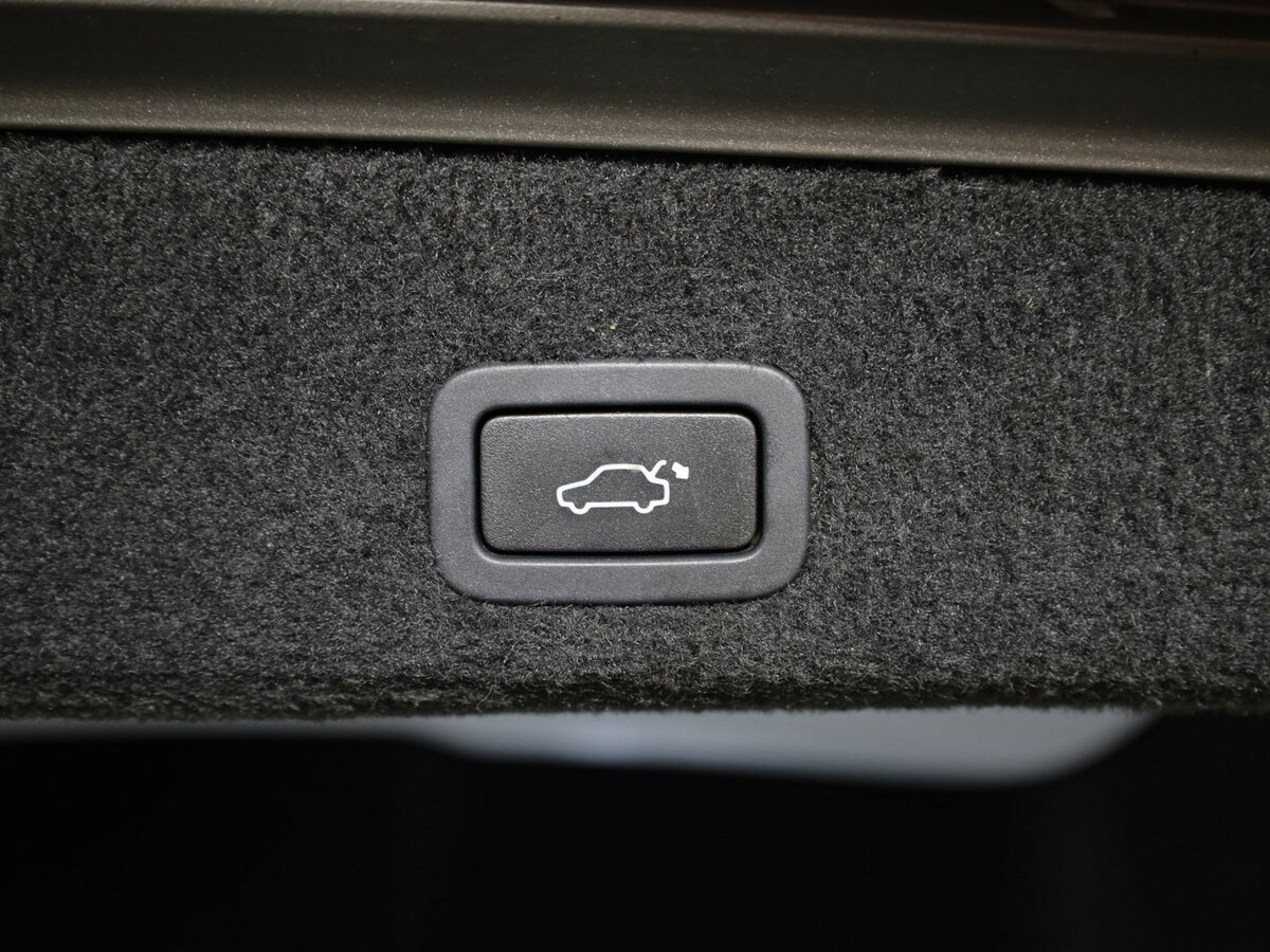 Купить Volvo XC70 с пробегом. Фото: #16