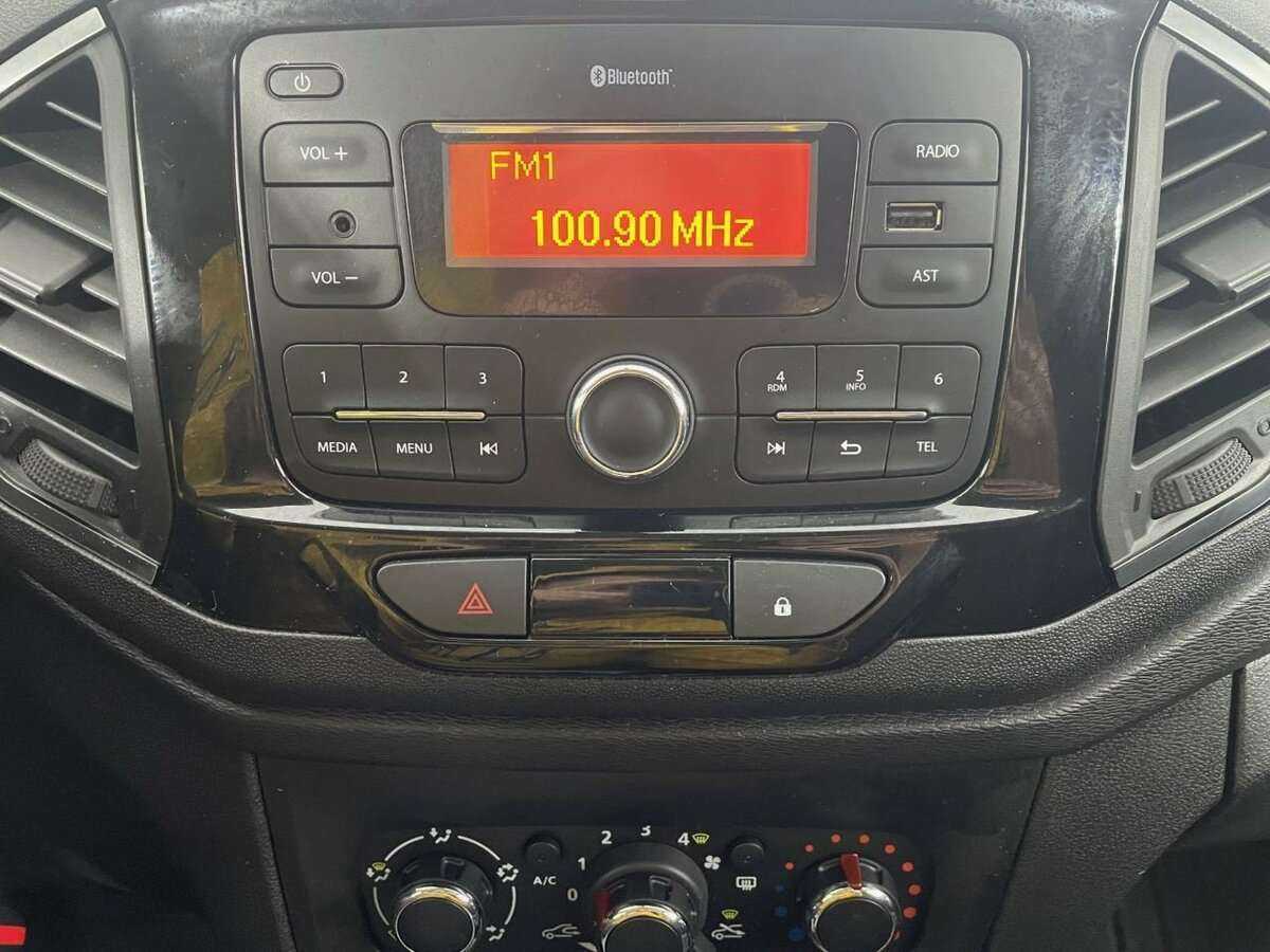 Купить Lada (ВАЗ) XRAY с пробегом. Фото: #9