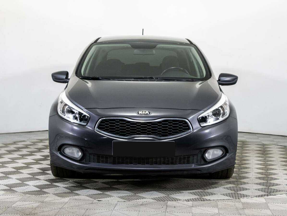 Купить Kia Ceed с пробегом. Фото: #1
