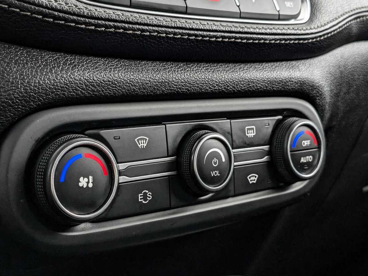 Купить Chery Tiggo 7 с пробегом. Фото: #14