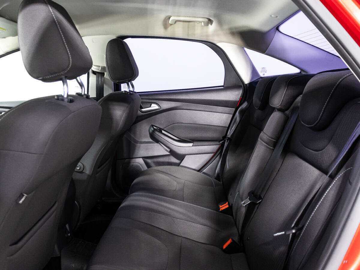 Купить Ford Focus с пробегом. Фото: #9