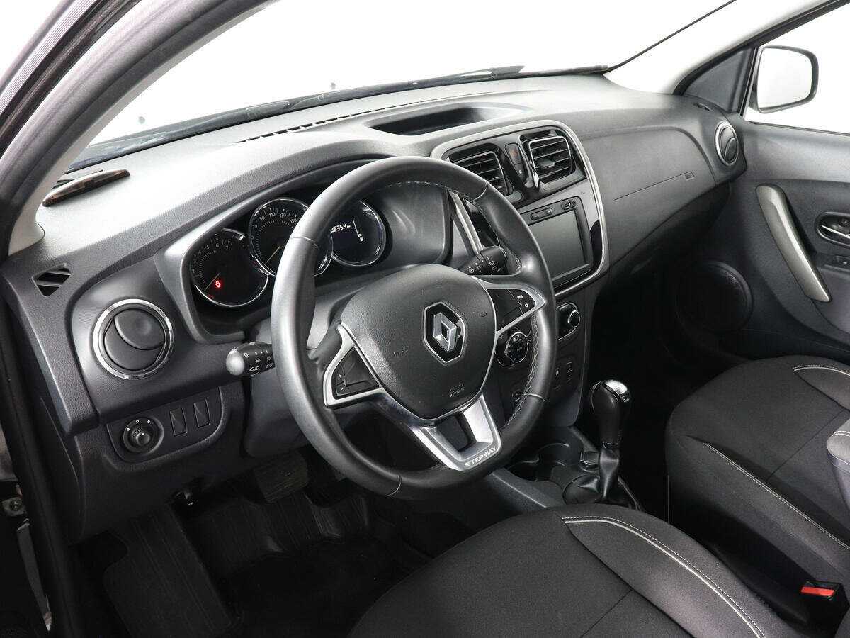 Купить Renault Sandero с пробегом. Фото: #8