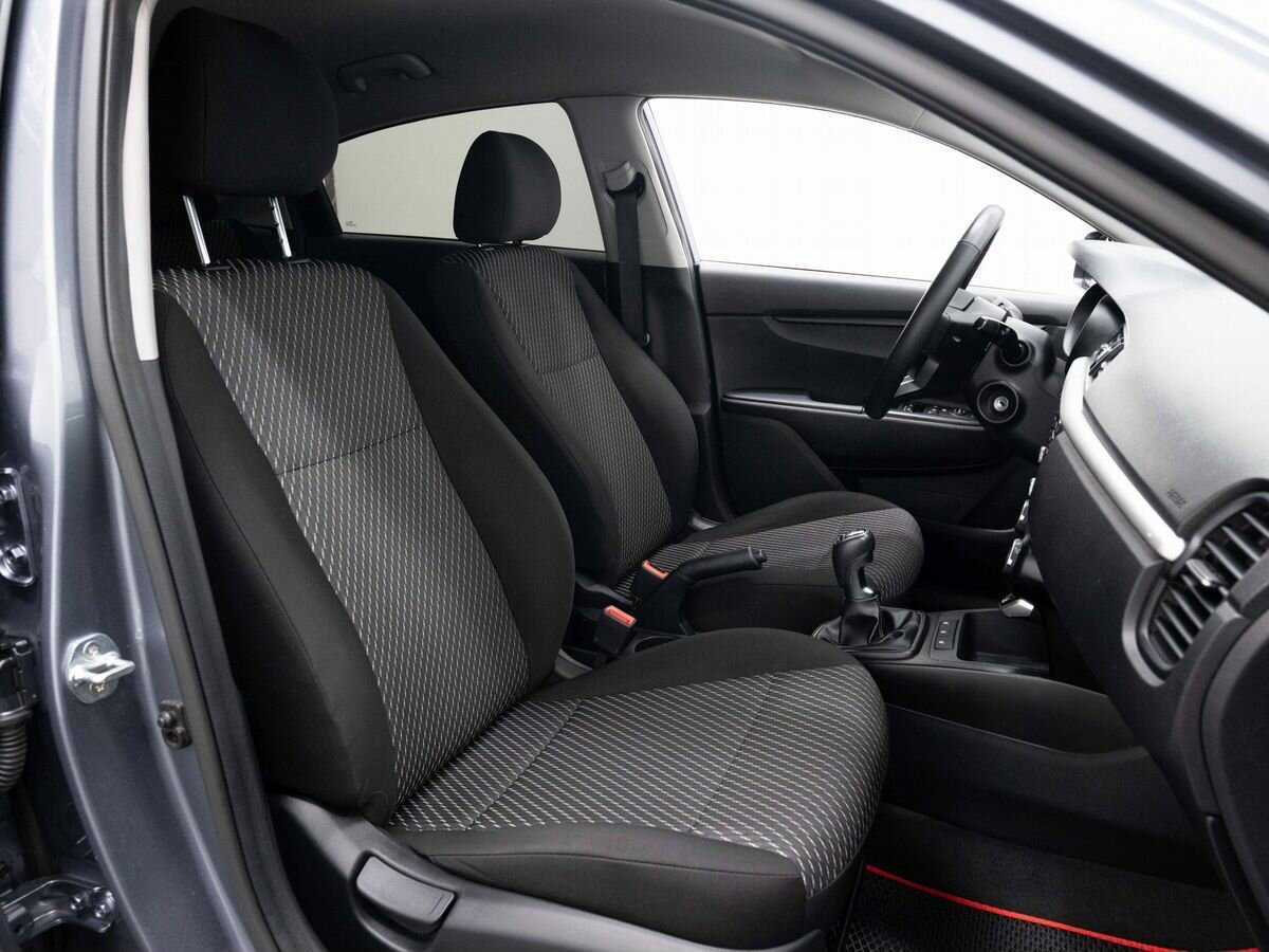 Купить Kia Rio с пробегом. Фото: #11