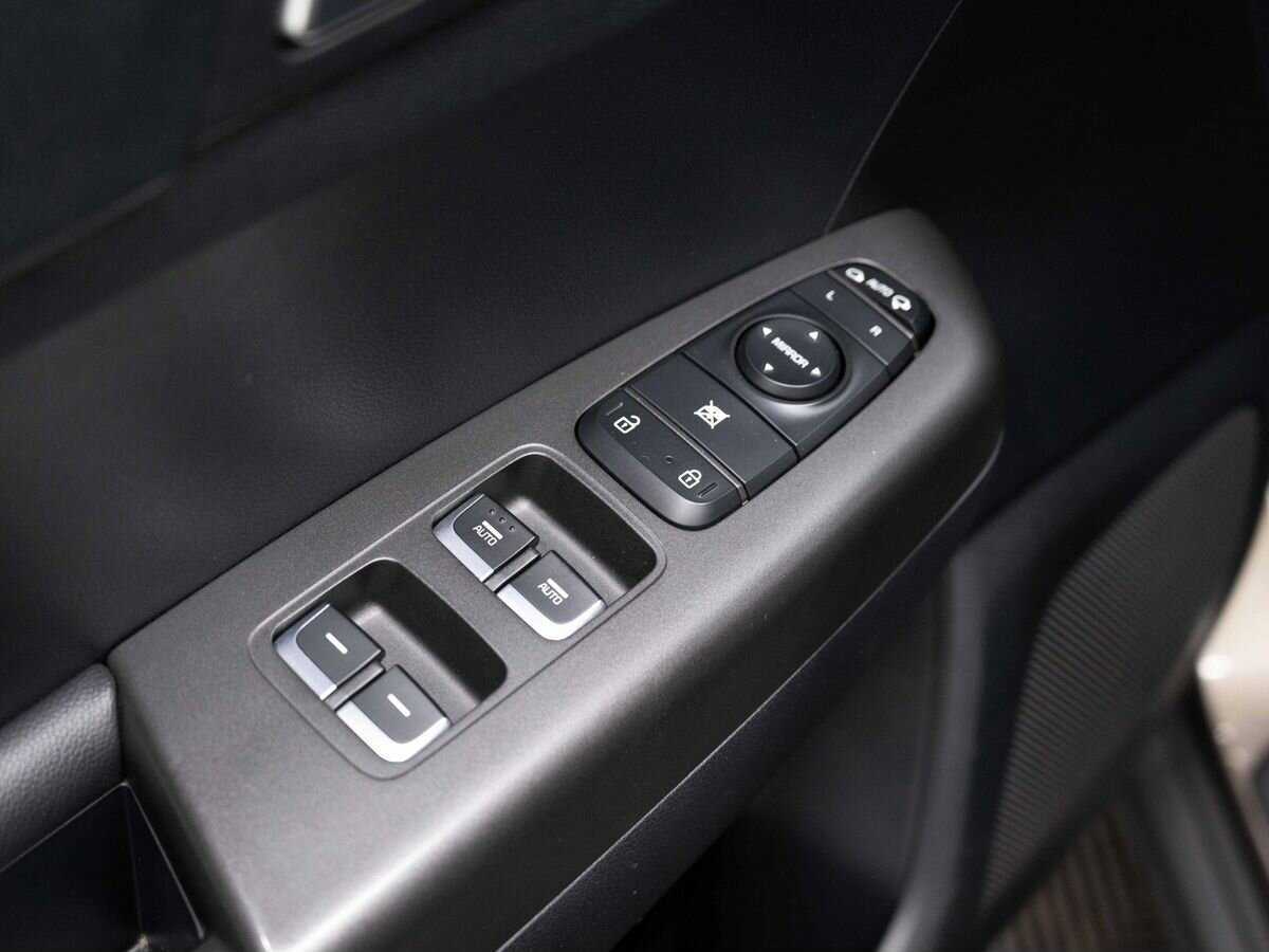 Купить Kia Sportage с пробегом. Фото: #17