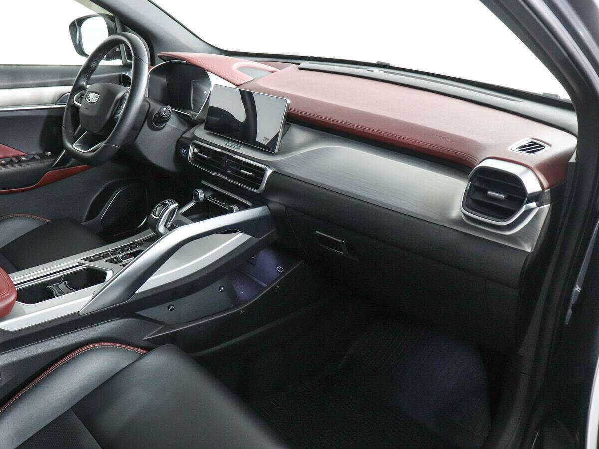 Купить Geely Coolray с пробегом. Фото: #8