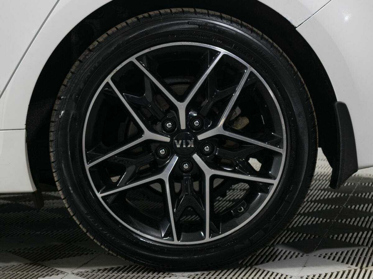 Купить Kia Optima с пробегом. Фото: #18
