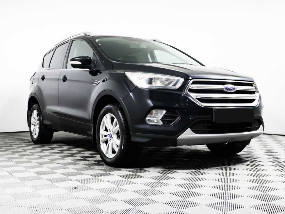 Купить Ford Kuga с пробегом. Фото: #2