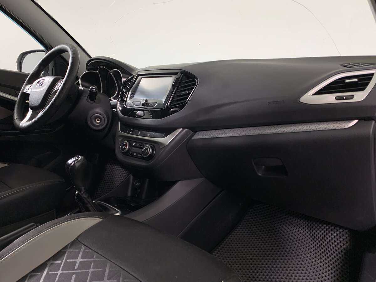 Купить Lada (ВАЗ) Vesta с пробегом. Фото: #10