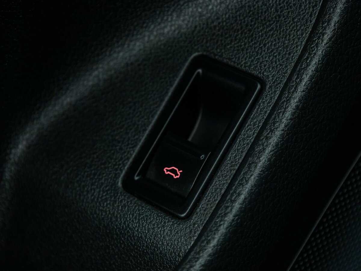 Купить Volkswagen Jetta с пробегом. Фото: #14