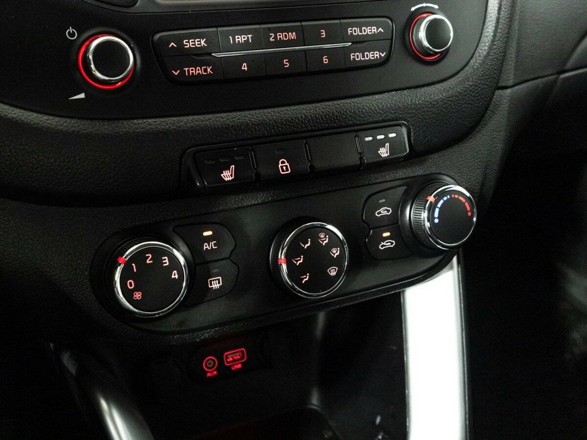 Купить Kia Ceed с пробегом. Фото: #17