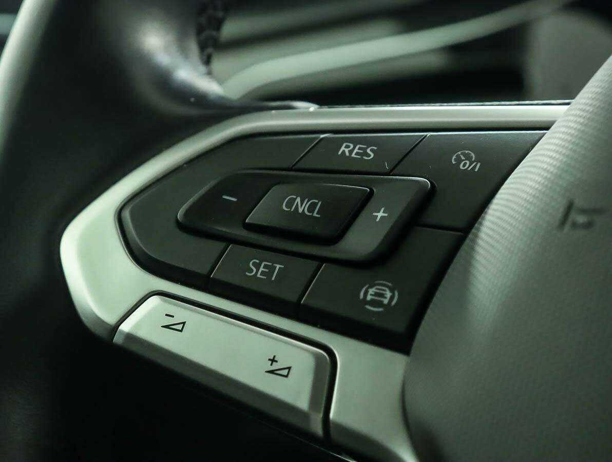 Купить Volkswagen Polo с пробегом. Фото: #9