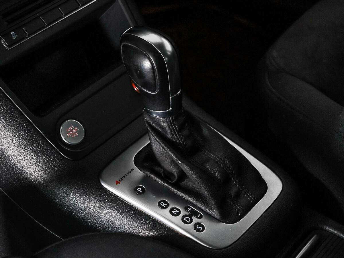 Купить Volkswagen Tiguan с пробегом. Фото: #9