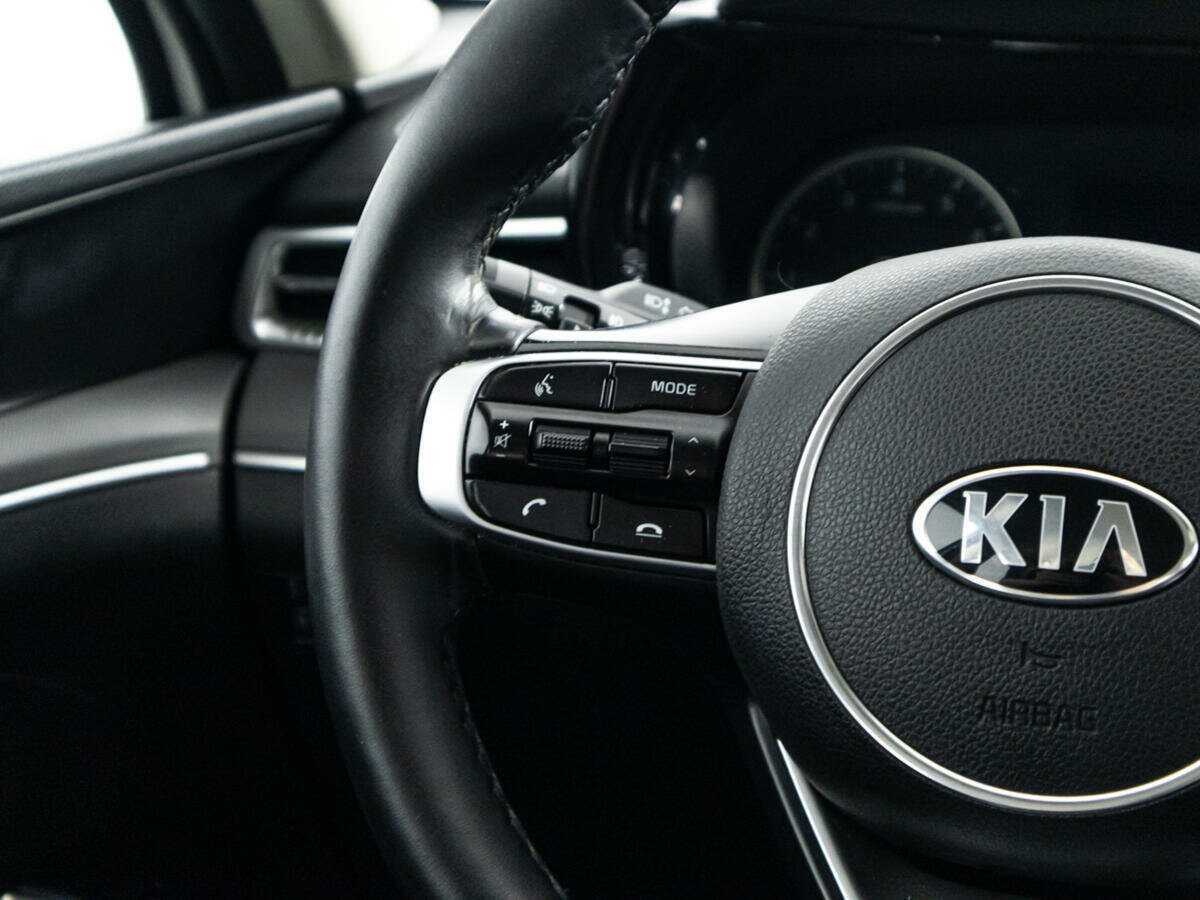 Купить Kia K5 с пробегом. Фото: #20