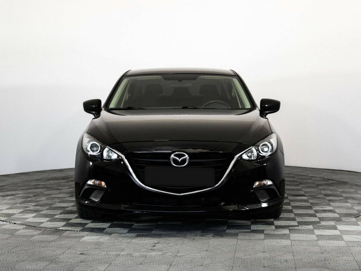 Купить Mazda 3 с пробегом. Фото: #2