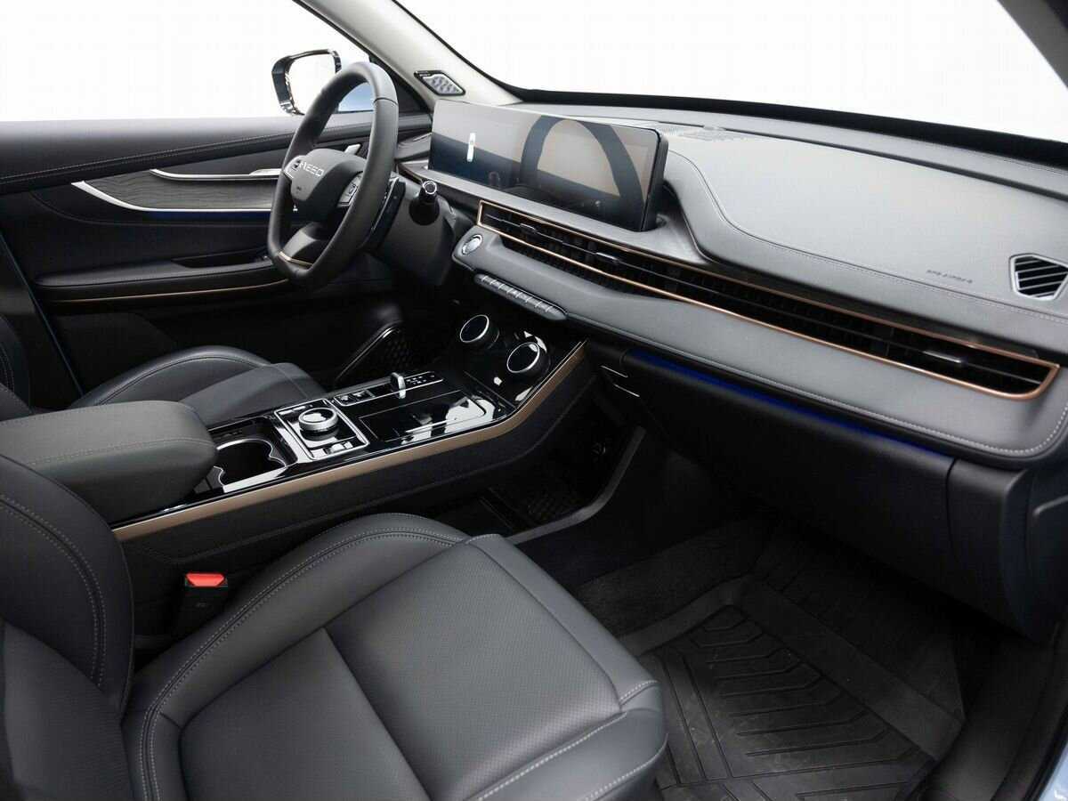 Купить EXEED LX с пробегом. Фото: #10