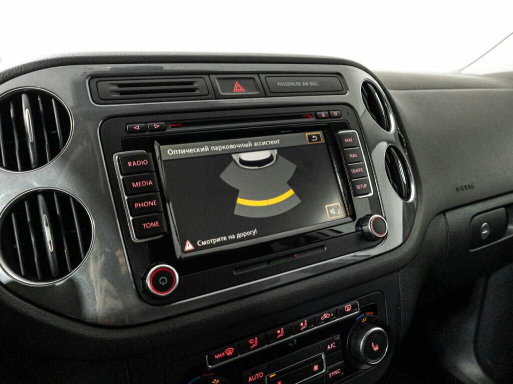 Купить Volkswagen Tiguan с пробегом. Фото: #14