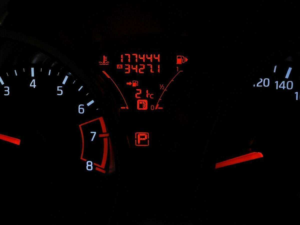 Купить Nissan Juke с пробегом. Фото: #15