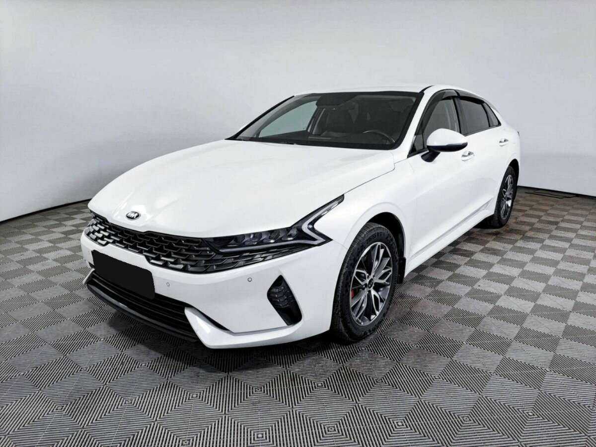 Купить Kia K5 с пробегом. Посмотреть фото