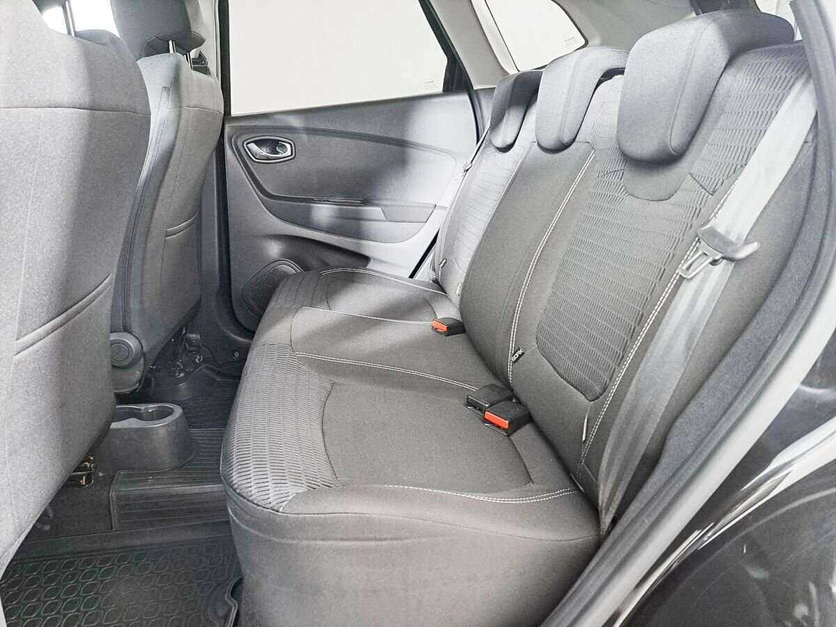 Купить Renault Kaptur с пробегом. Фото: #7