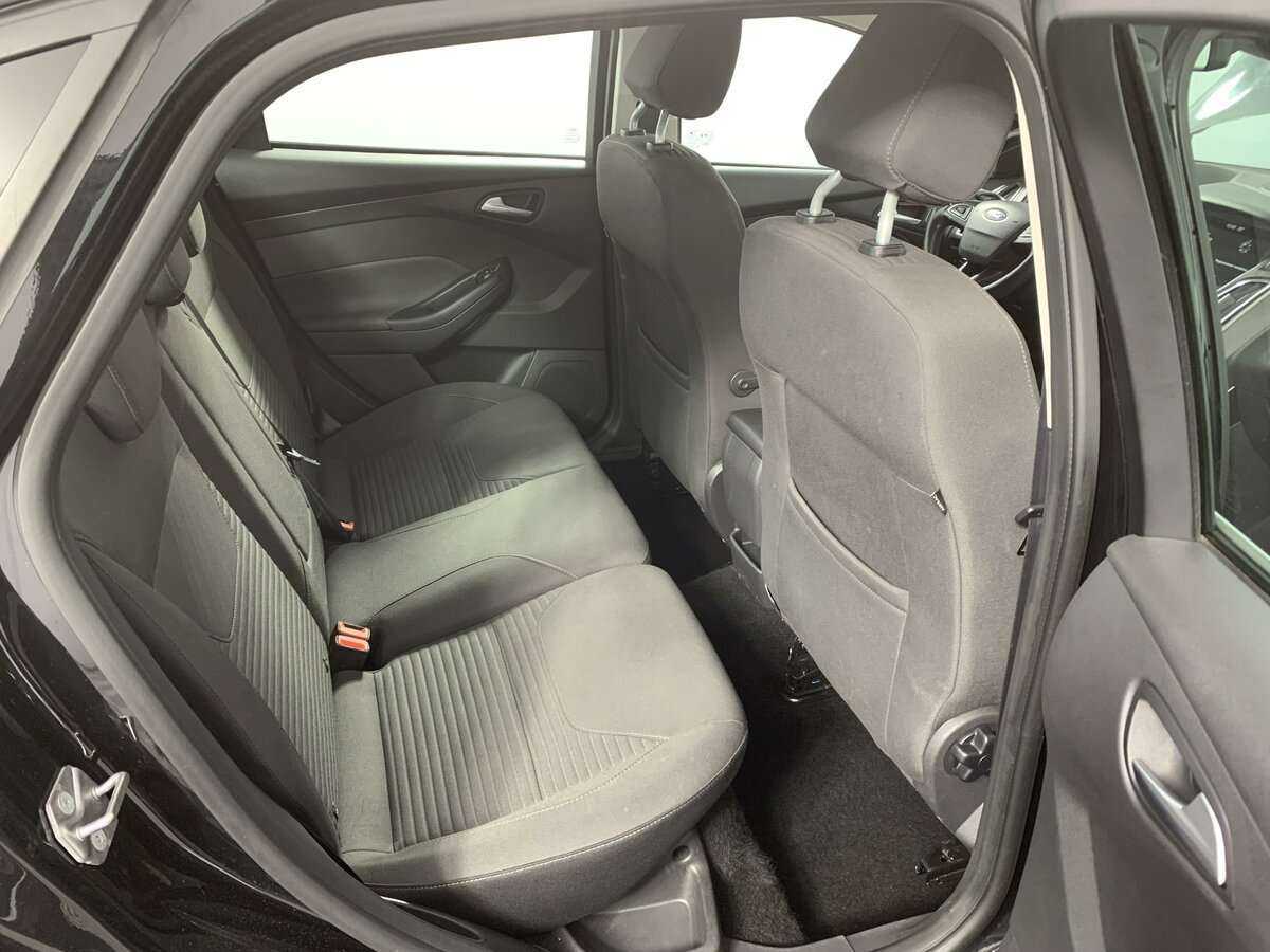 Купить Ford Focus с пробегом. Фото: #14