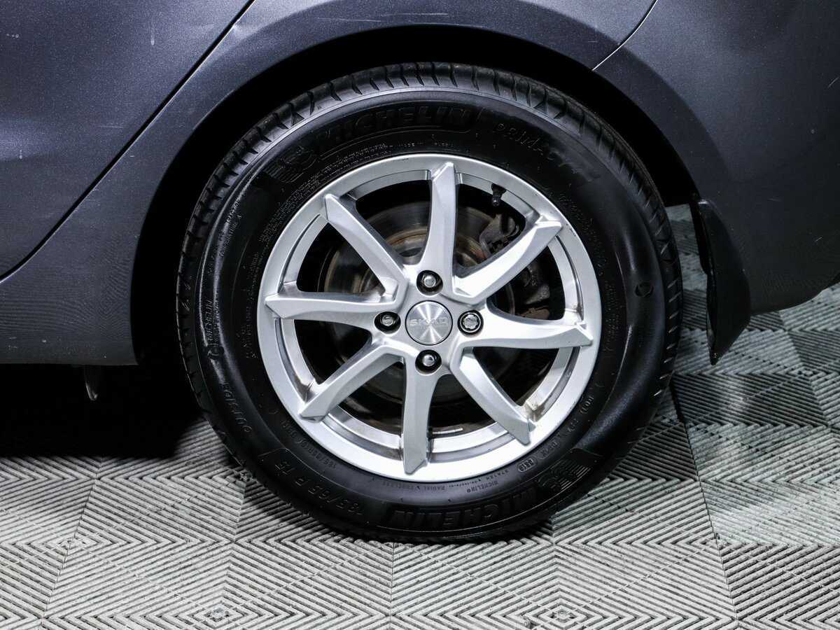 Купить Kia Rio с пробегом. Фото: #11