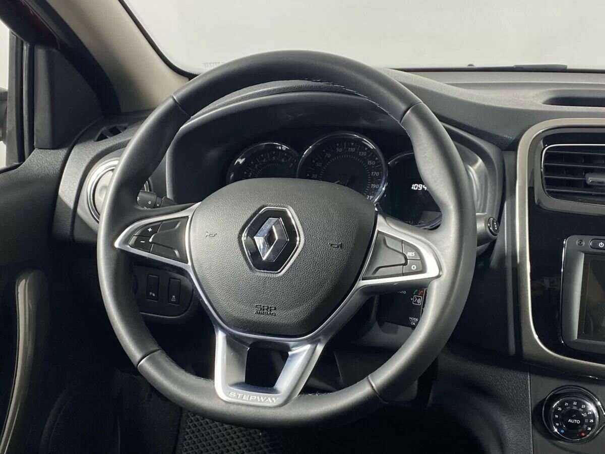 Купить Renault Sandero с пробегом. Фото: #13