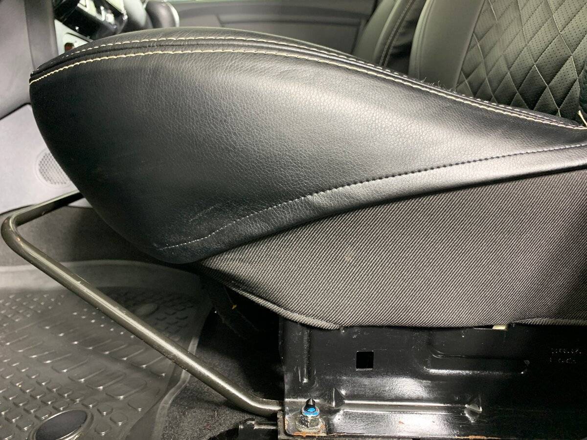 Купить Lada (ВАЗ) Largus с пробегом. Фото: #16