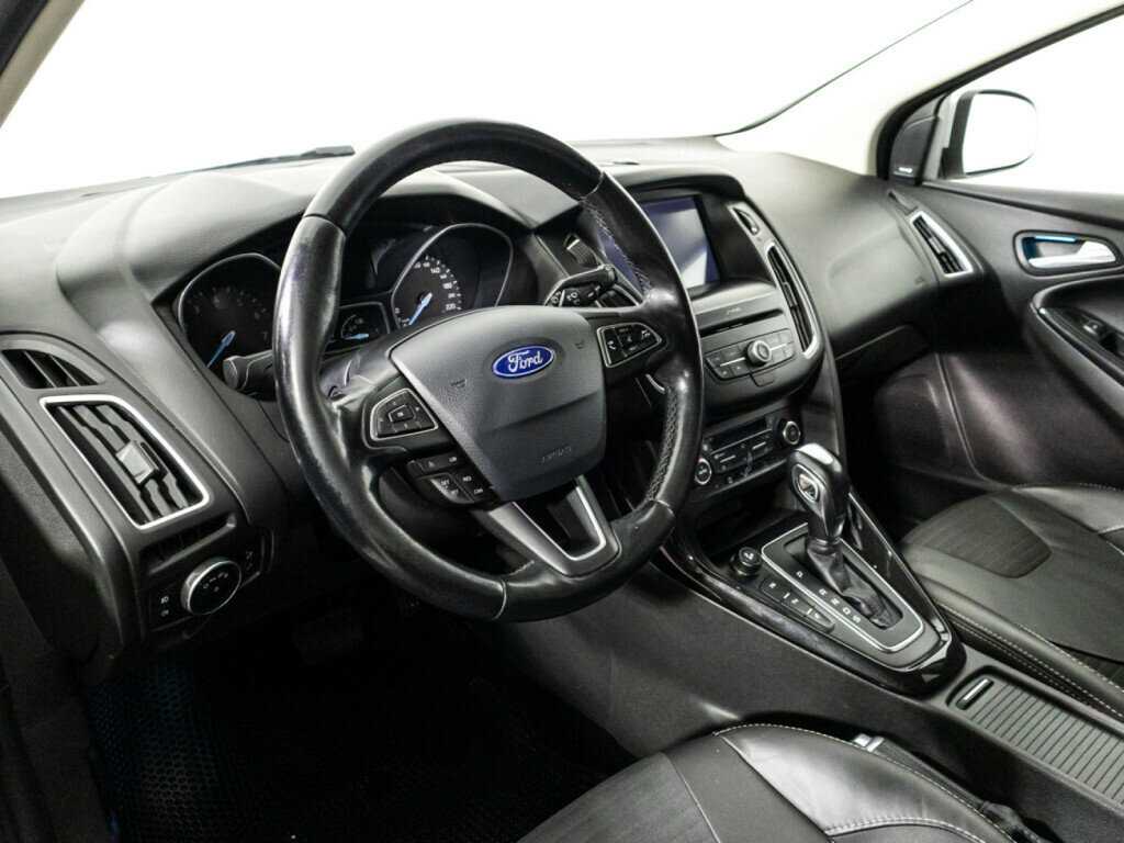 Купить Ford Focus с пробегом. Фото: #10