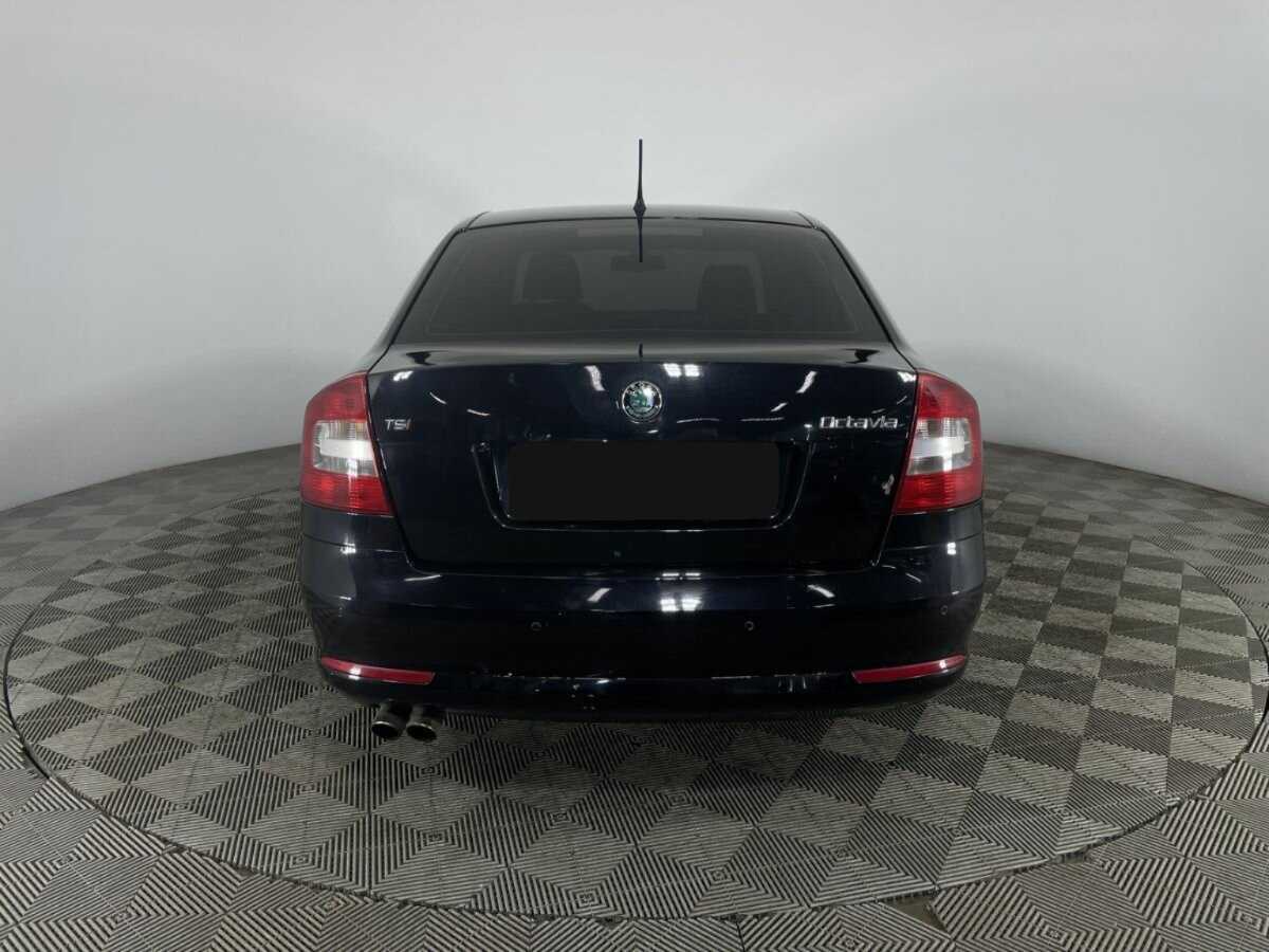 Купить Skoda Octavia с пробегом. Фото: #2