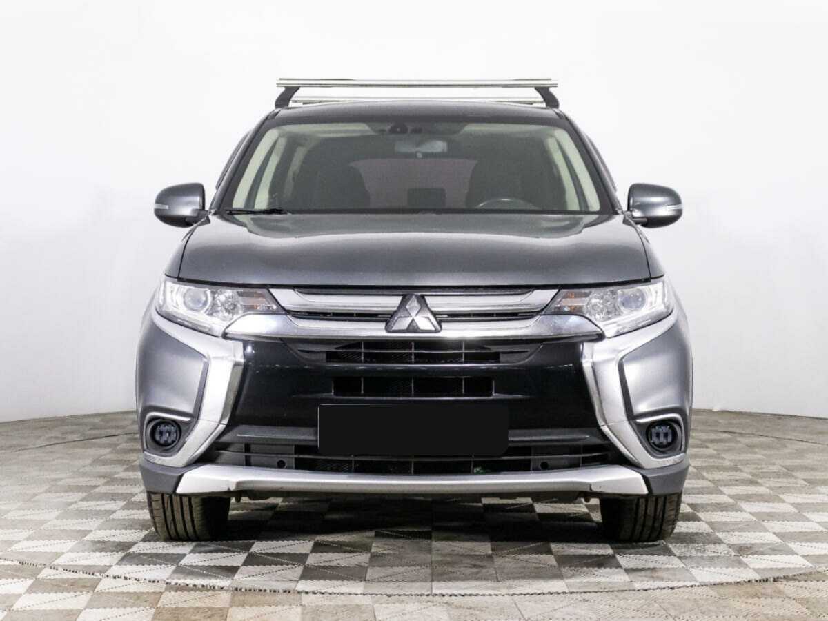 Купить Mitsubishi Outlander с пробегом. Фото: #1